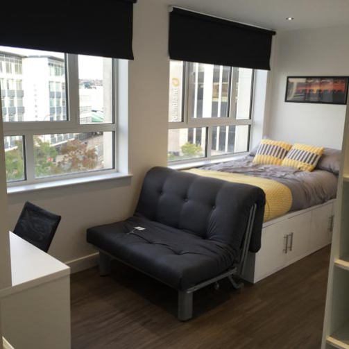 What To Look For In A Futon For The Bedroom
